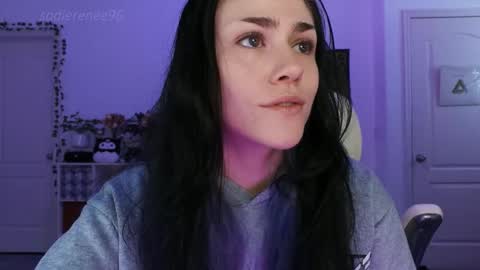 Snapshot of sadierenee96 chatting on October 31, 12:01 am Sadie Renee  online show from October 31, 12:01 am