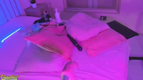 Mara online show from November 7, 4:51 am