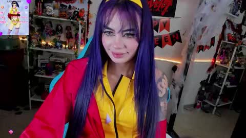    online show from October 28, 12:33 pm