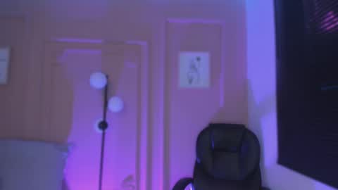 Salem online show from February 19, 11:32 am