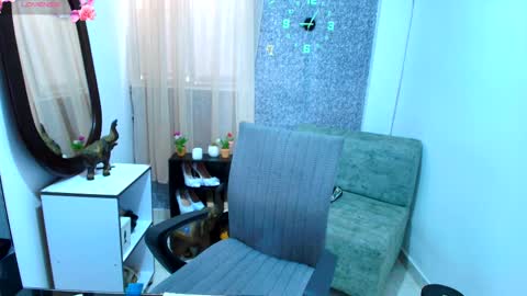 sally_ricci online show from September 23, 2:04 pm