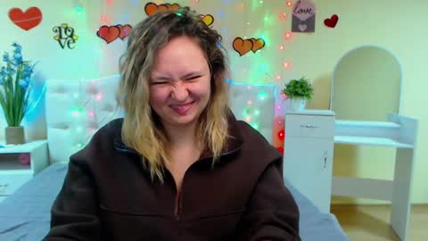 Sally online show from February 27, 6:42 pm