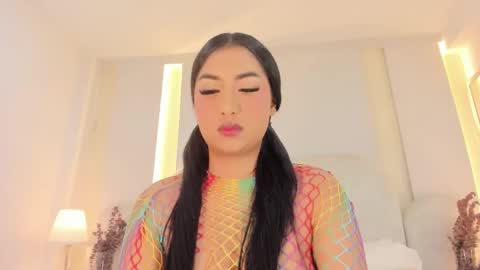   online show from September 18, 9:35 pm