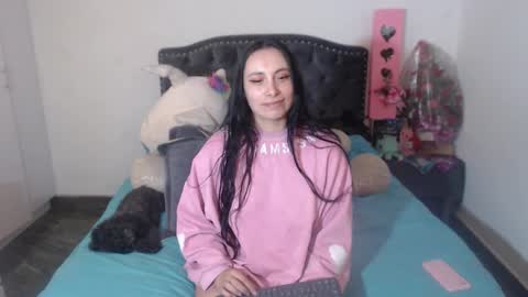 yenny online show from November 5, 4:40 am