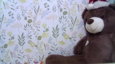 Ask me  online show from December 3, 5:48 pm