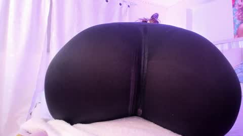 Samanta online show from November 29, 2:43 pm