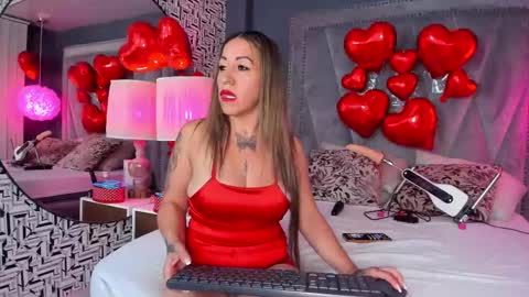 Samanta... online show from February 17, 8:16 pm