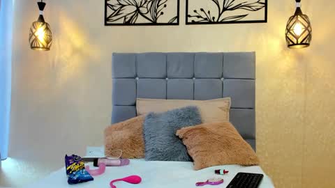 Samanta online show from October 13, 10:01 pm