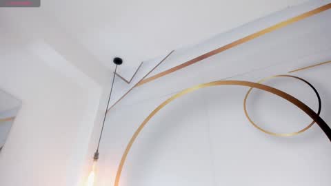 Samantha Beckham online show from October 12, 7:05 pm