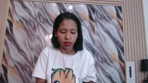 lizzy online show from November 10, 6:36 pm