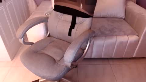 samantha_thompsoon online show from September 21, 10:08 pm