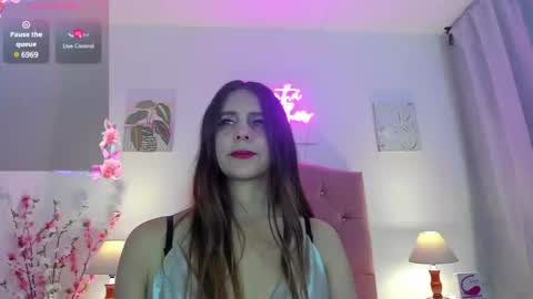Snapshot of samanthamillher1 chatting on February 5, 1:37 am Samy  online show from February 5, 1:37 am