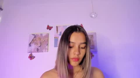 Samara is my name a pleasure delighted that you are here leave your thumb up it is important to me online show from January 28, 10:34 pm