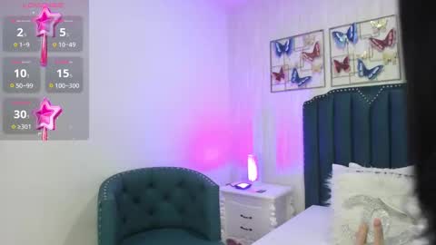 Samara Warren online show from February 6, 11:42 am