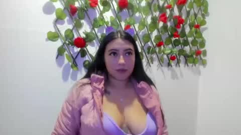 Snapshot of sami_cutte chatting on March 7, 7:38 pm sami_cutte online show from March 7, 7:38 pm