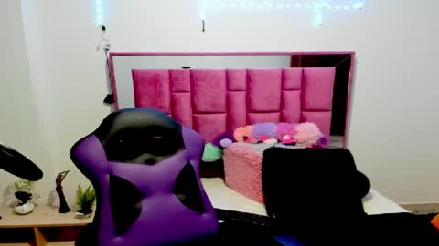 Snapshot of sami_cutte chatting on January 24, 1:46 am sami_cutte online show from January 24, 1:46 am