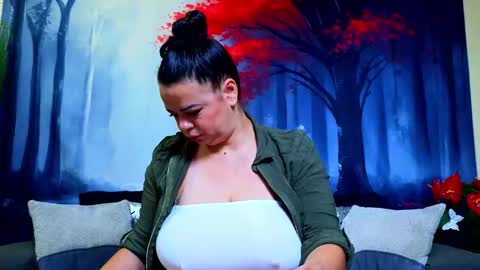     online show from November 20, 10:11 pm