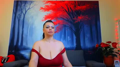     online show from February 18, 9:42 pm