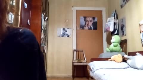 Snapshot of samiravilmont chatting on October 21, 4:00 pm Mira online show from October 21, 4:00 pm
