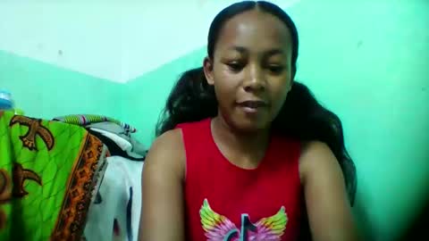 sandra1253099 online show from December 14, 5:13 am