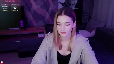 sandy_belle88 online show from November 4, 8:36 pm