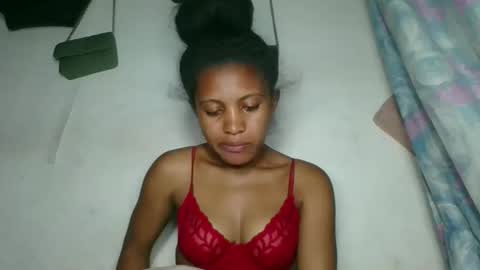 sanelie09 online show from November 4, 8:47 pm