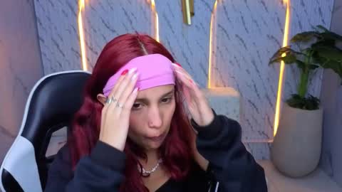 Online 800 to 1400 online show from December 21, 1:15 pm