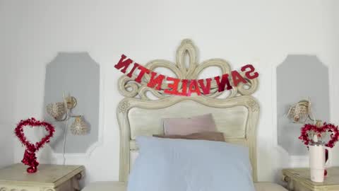 Sara online show from February 14, 3:43 am