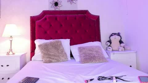  SARA online show from November 14, 11:43 am