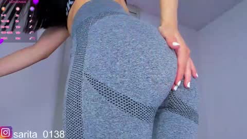 Snapshot of sara_goddess01 chatting on December 18, 8:57 pm Sara online show from December 18, 8:57 pm