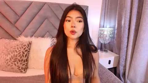 sara_owens7 online show from February 18, 1:38 am