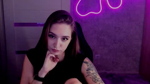 Snapshot of sara_rossse chatting on October 28, 5:52 pm Sara online show from October 28, 5:52 pm