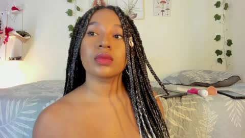 sara sofia online show from January 19, 12:39 pm