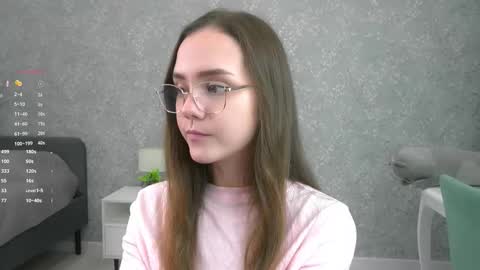 Im Sara  online show from November 15, 7:15 pm