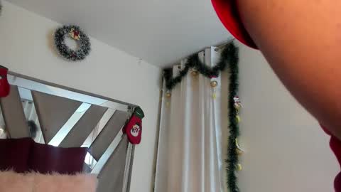 SARA 730 A 200 PM  online show from December 22, 1:36 pm