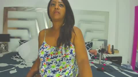 Sara online show from September 11, 2:01 am