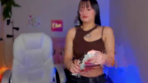 Sarah Ramirez online show from February 21, 11:44 am