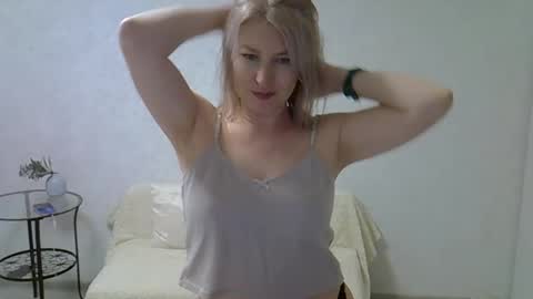 sarahphelps online show from November 9, 9:55 pm