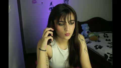 Sarah Taylor online show from February 4, 7:11 pm