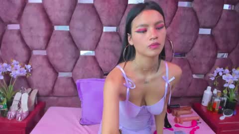 Snapshot of saraloveee_ chatting on February 22, 3:12 am Sarita  online show from February 22, 3:12 am