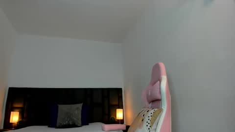 Sara online show from November 25, 5:26 pm