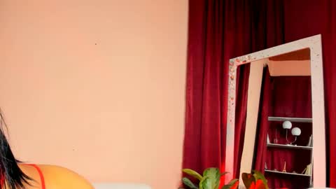Snapshot of sarasolei chatting on October 10, 1:38 pm ZaraSolei online show from October 10, 1:38 pm