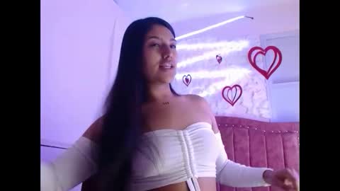 sarastonesx online show from March 3, 4:00 am