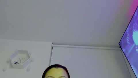 Saray  online show from September 19, 11:37 pm