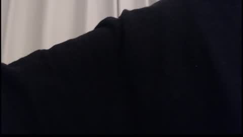 Snapshot of sarisunshine chatting on October 27, 3:24 am Alexa online show from October 27, 3:24 am