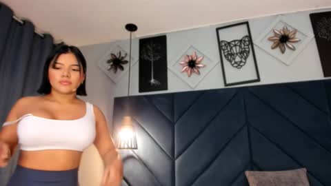 Sara  online show from February 21, 4:57 am