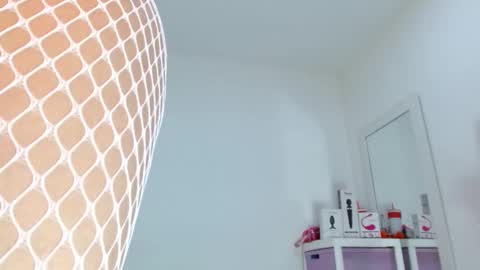 Sasha Creamy online show from February 12, 4:14 am