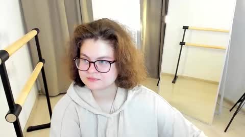 .Alexandra online show from September 17, 9:13 pm