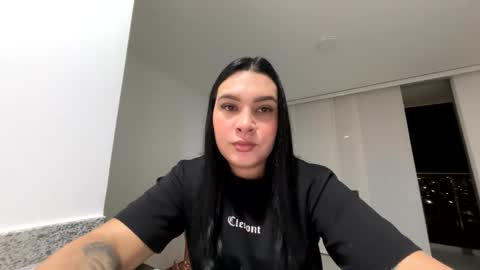 sasshamoon online show from November 17, 3:18 am