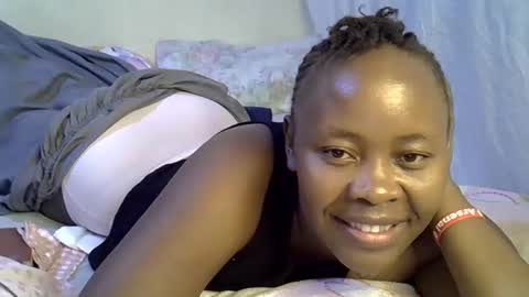 sassy_bella online show from October 4, 2:17 am